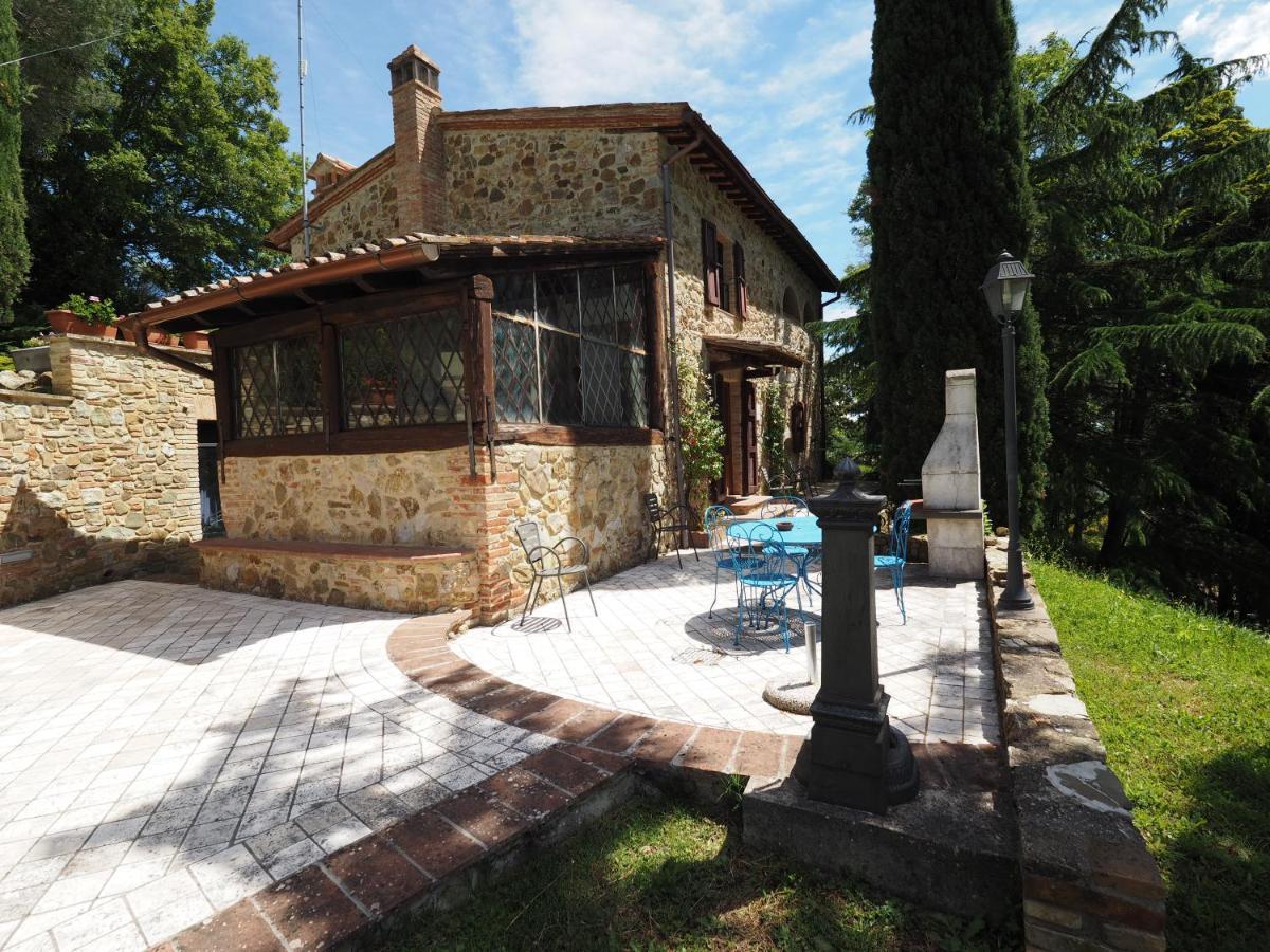 Hostal Sassi Bianchi Sensano Exterior foto