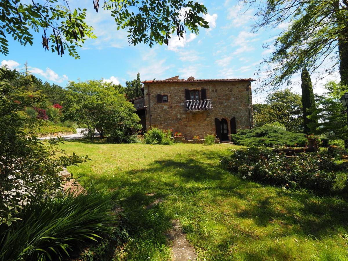 Hostal Sassi Bianchi Sensano Exterior foto