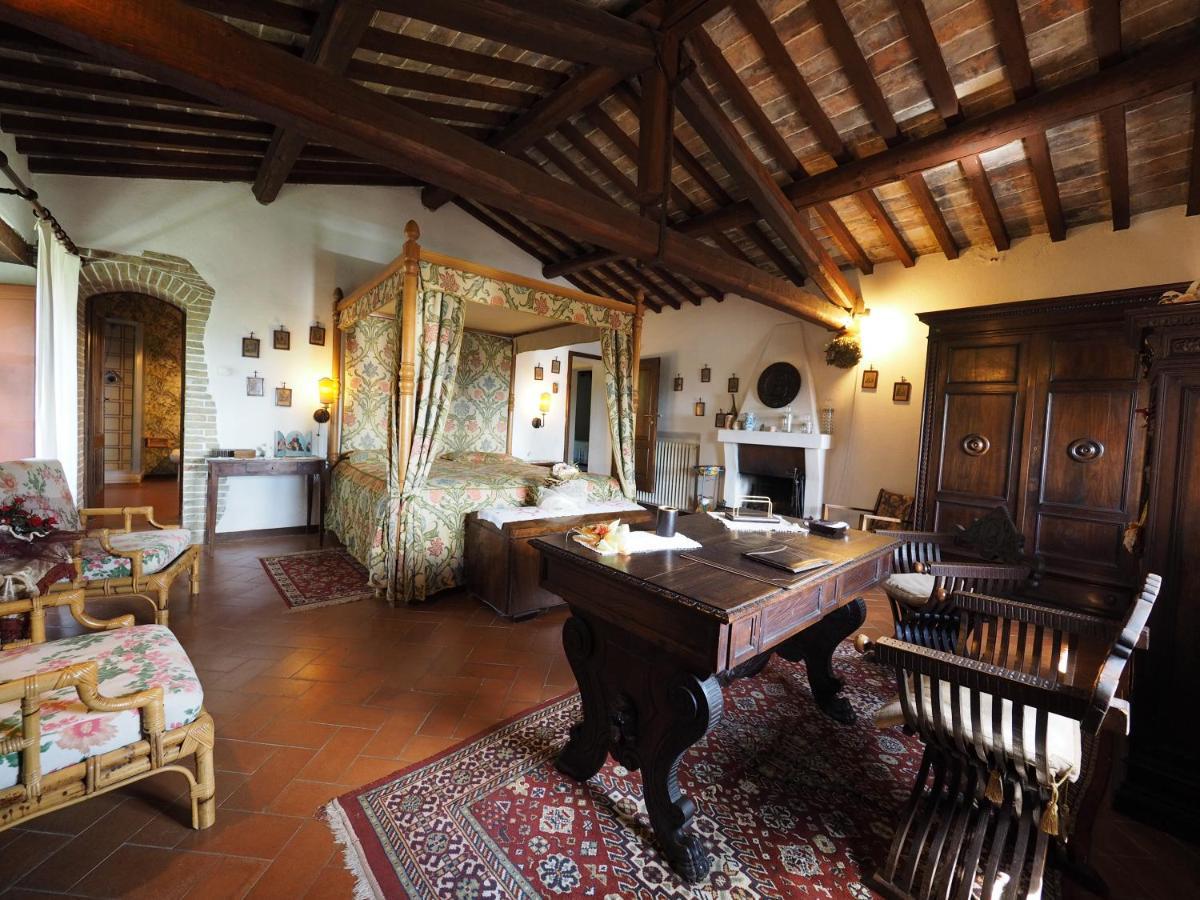 Hostal Sassi Bianchi Sensano Exterior foto