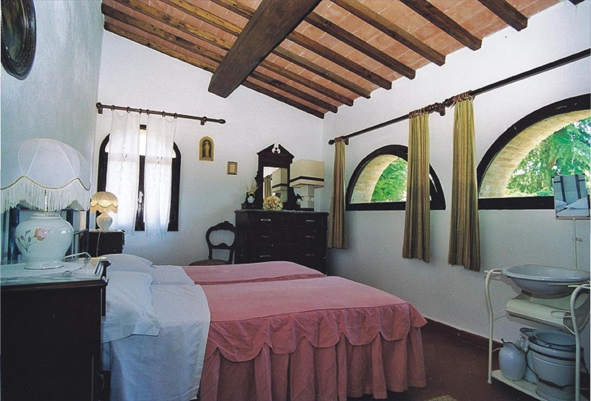 Hostal Sassi Bianchi Sensano Habitación foto